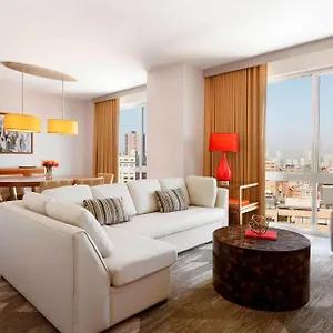 4* מלון Sheraton Tribeca